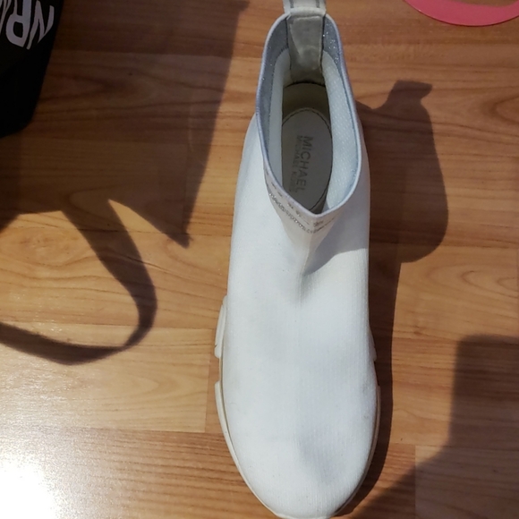 Mk choes - Picture 3 of 3